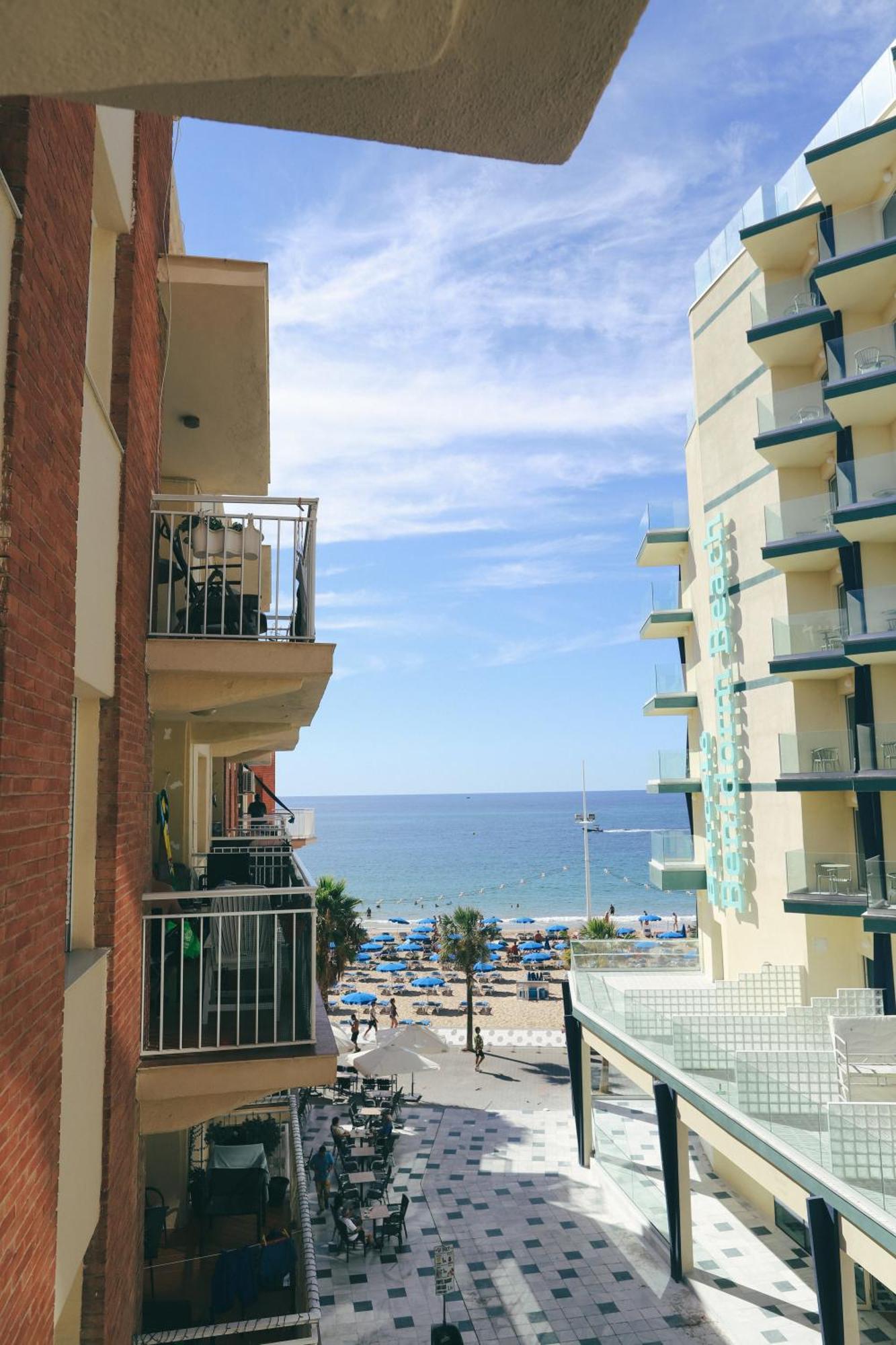 Mara Boutique Apartments Бенидорм Екстериор снимка
